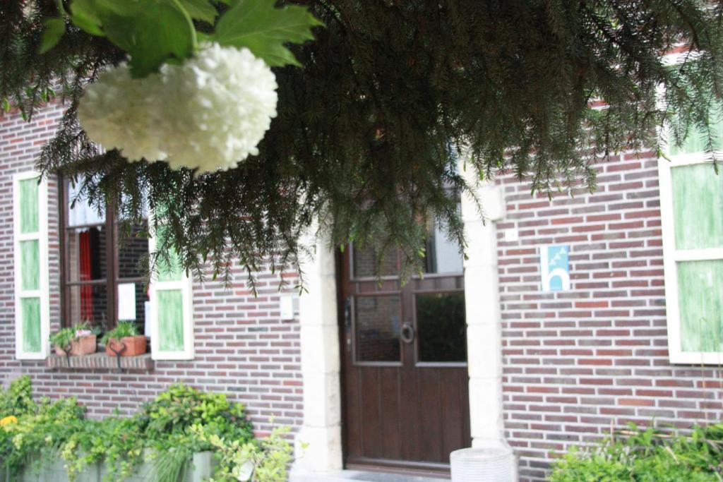 Hotel Troopeird Kortrijk Dış mekan fotoğraf
